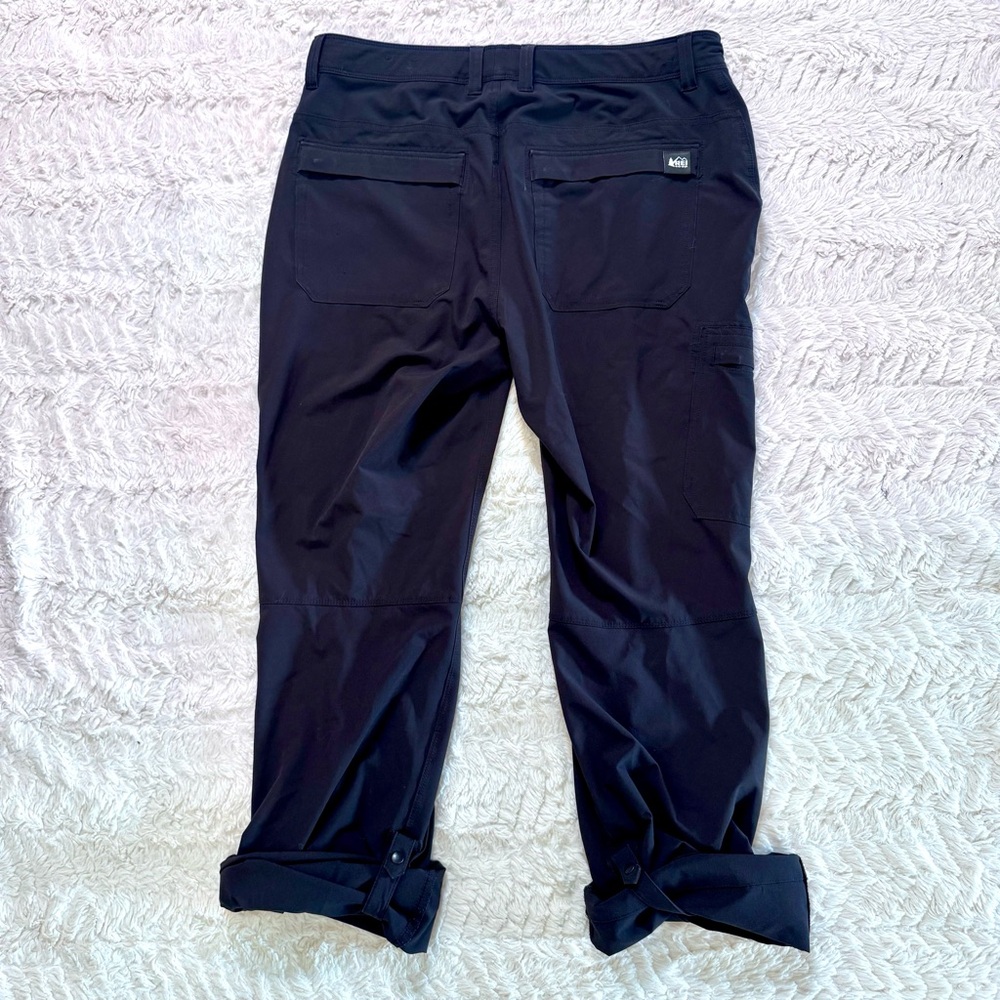 REI Women’s Classic Fit Roll-Cuff Hiking Pants Size 10 convertible long or cuff - Picture 2 of 6